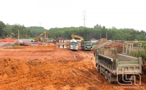 Focus on site clearance for the Connecting Road Project of Thai Nguyen Sports Complex