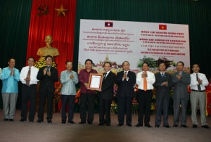 Deputy Prime Ministers of Viet Nam and Laos Visit Thai Nguyen Province